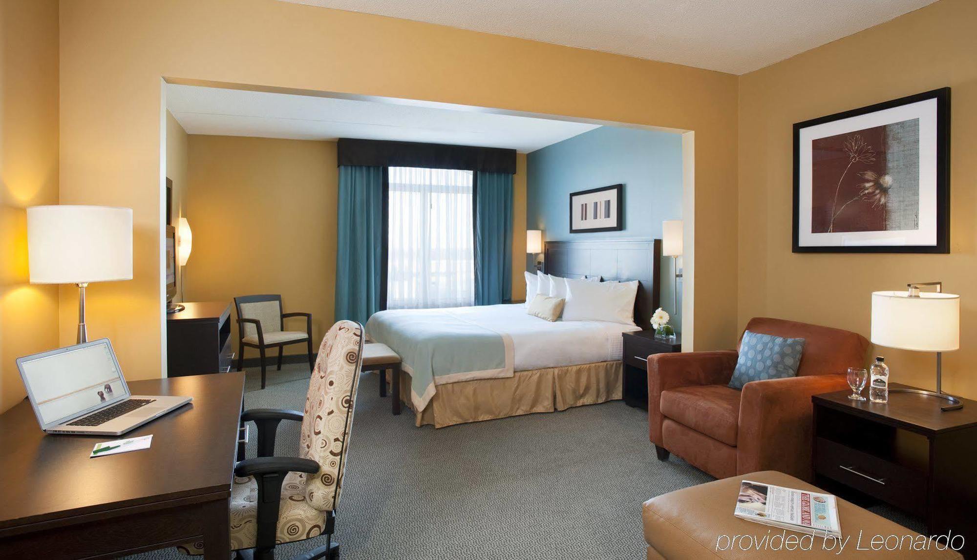 Hotel Wingate By Wyndham Regina Exterior foto